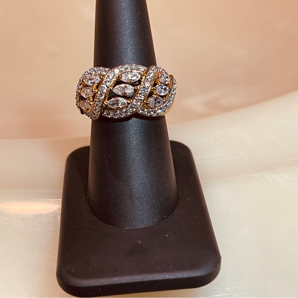 🎁Gorgeous GP 925 Sterling Silver Hatch & Line Ring w/Marquis & Round Cut Zircon - Picture 4 of 16